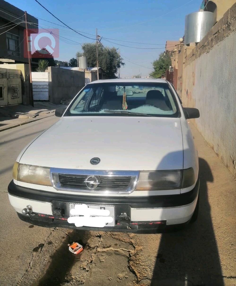اوبل فيكترا